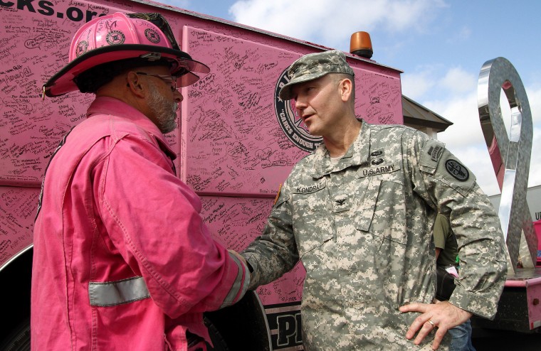 Pink Heals Tour stops at Fort Hood